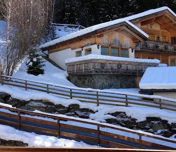 Апартаменти Colussi *